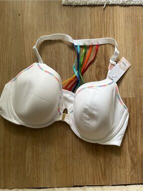 Cacique Racer Back T Shirt Bra.